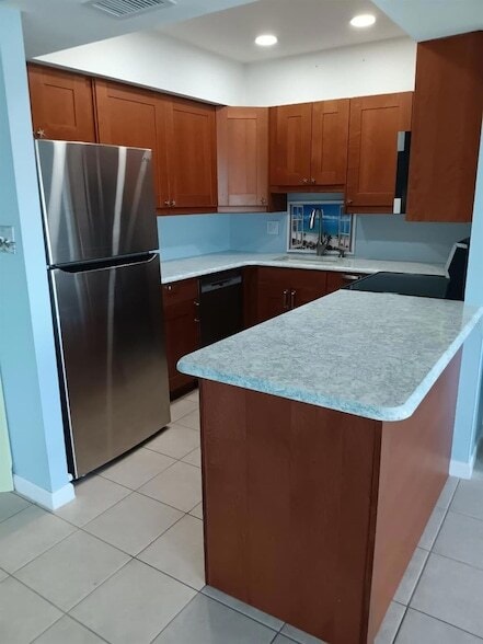 14800 Walsingham Rd, Unit 1215 in Largo, FL - Foto de edificio - Building Photo