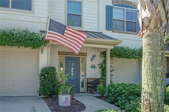 303 Reserve Ln in St. Simons Island, GA - Building Photo - Building Photo