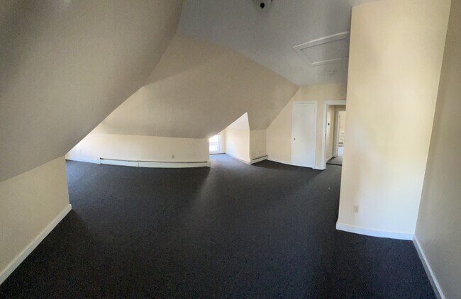 property at 11 Hickok Pl