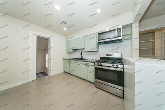 3213 SW 37th St in Oklahoma City, OK - Building Photo - Building Photo