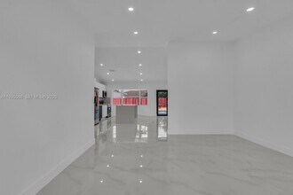 14809 SW 180th St in Miami, FL - Building Photo - Building Photo