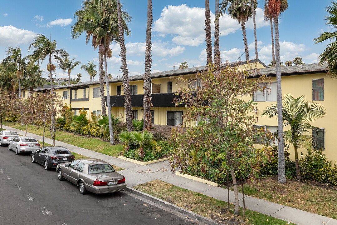 Casa de Coco in Los Angeles, CA - Building Photo