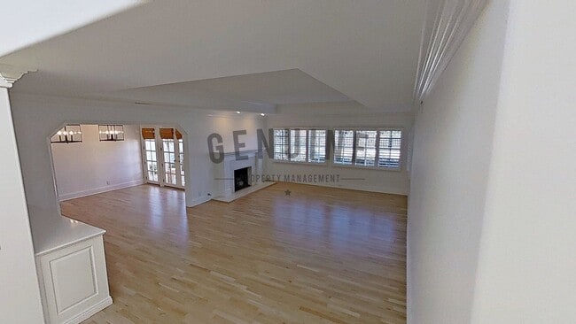 2921 Catalpa St in Newport Beach, CA - Building Photo - Building Photo