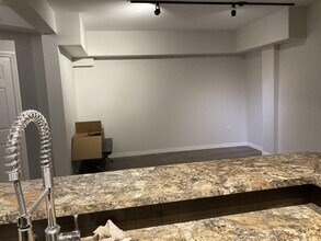 430 5th St in Courtenay, BC - Building Photo - Building Photo