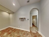 2841 Spruce Valley Ln in Dallas, TX - Foto de edificio - Building Photo