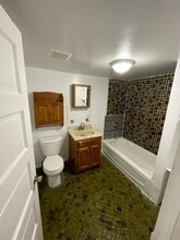 2230 S. Kedzie in Chicago, IL - Foto de edificio - Interior Photo