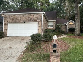 4102 Tam O Shanter in Tallahassee, FL - Building Photo