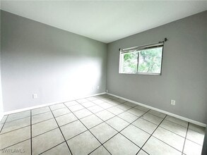 1107 SE 46th Ln in Cape Coral, FL - Building Photo - Building Photo