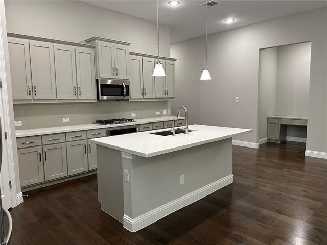 12264 Blackburn Wy in Farmers Branch, TX - Building Photo - Building Photo