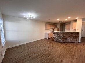 9700 Nightjar Dr in Austin, TX - Foto de edificio - Building Photo