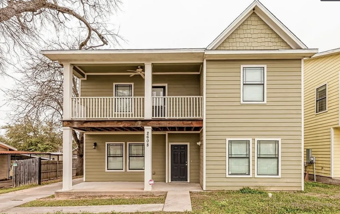 2608 S 2nd St in Waco, TX - Building Photo