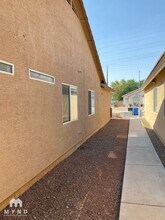 6030 W Pueblo Ave in Phoenix, AZ - Foto de edificio - Building Photo