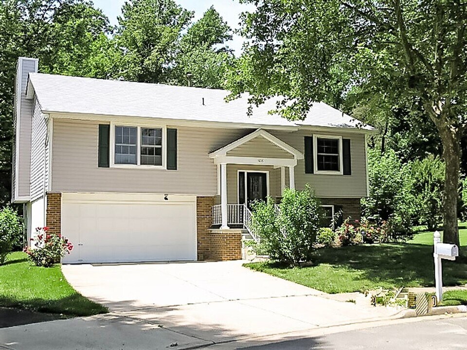 3018 Robin Ridge Ct in Fairfax, VA - Building Photo