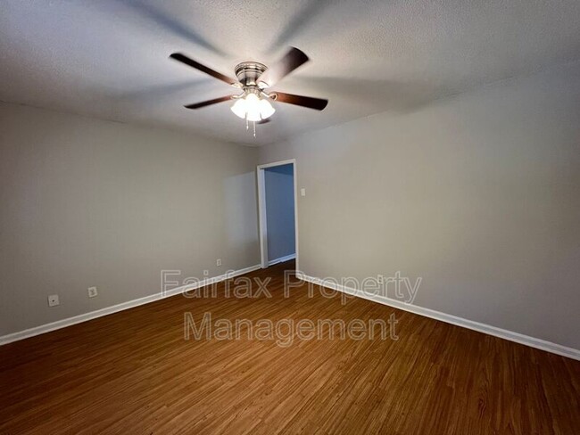 2416 Owen St in Durham, NC - Building Photo - Building Photo