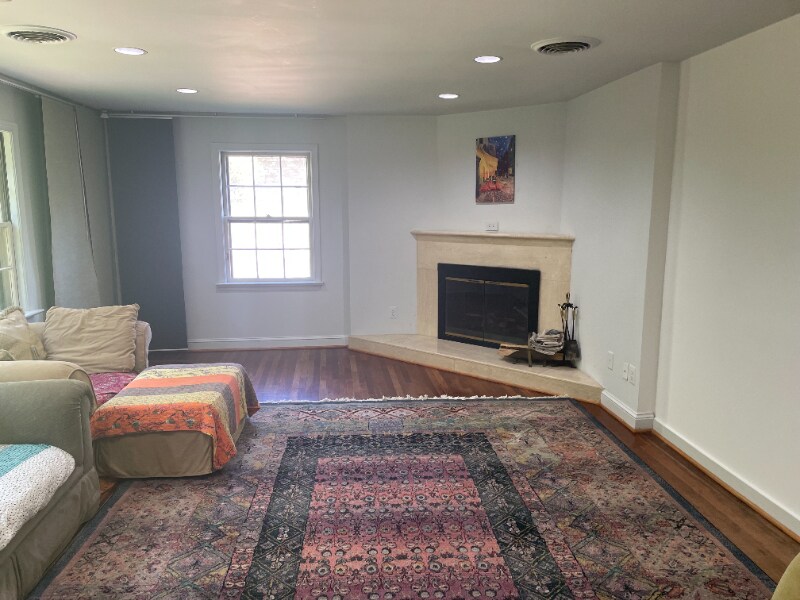 2907 Ellicott St NW in Washington, DC - Building Photo