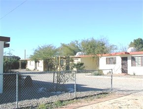 3344-3346 E Bellevue St in Tucson, AZ - Building Photo - Building Photo