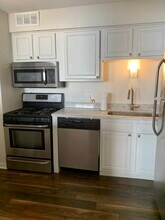 6325 N Sheridan Rd-Unit -1804 in Chicago, IL - Building Photo - Building Photo