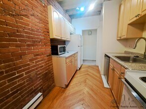 125 Fulton St, Unit 2 in Boston, MA - Building Photo - Building Photo
