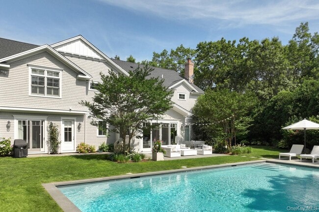 51 Brandywine Dr in Sag Harbor, NY - Building Photo - Building Photo