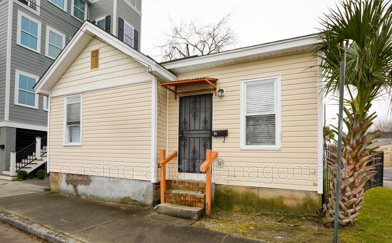 94 Hanover St in Charleston, SC - Building Photo