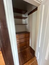 72 Thurston St, Unit 2 in Somerville, MA - Building Photo - Building Photo