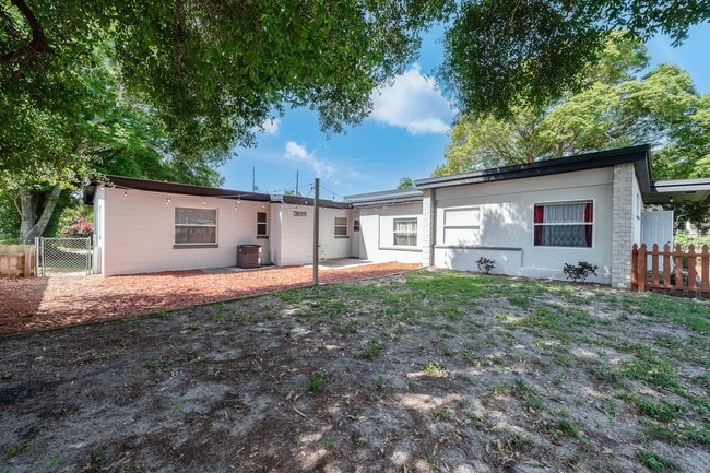 2903 E Michigan St in Orlando, FL - Building Photo - Building Photo