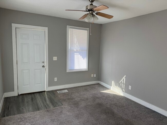 1208 W 5th St in Davenport, IA - Building Photo - Building Photo