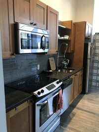 20 Sunnyside St, Unit #13 in Boston, MA - Building Photo - Building Photo