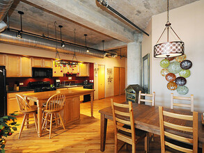 1830 Ridge Ave in Evanston, IL - Building Photo - Building Photo