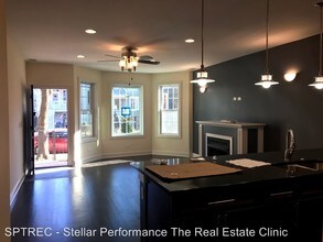 2834 N Ridgeway Ave-Unit -Unit 1 in Chicago, IL - Building Photo - Building Photo