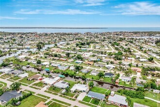 341 Duxbury Ave in Port Charlotte, FL - Building Photo - Building Photo