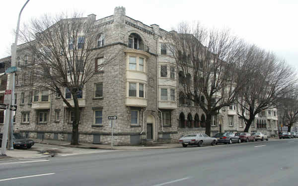 Stone Leigh Court in Philadelphia, PA - Building Photo - Building Photo