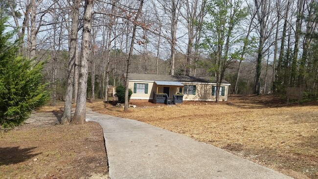property at 2899 Broadnax Dr