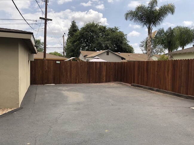 1717-1719 Encino Ave in Monrovia, CA - Building Photo - Building Photo