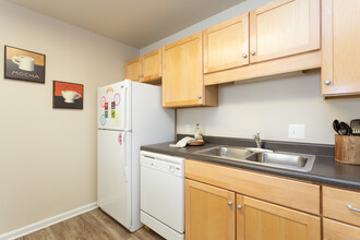 Salem Wood Apartments in Salem, VA - Foto de edificio - Interior Photo
