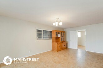 3650 W Lawrence Rd in Phoenix, AZ - Building Photo - Building Photo