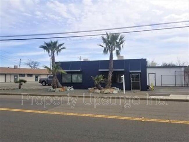 1699 South St in Anderson, CA - Building Photo - Building Photo