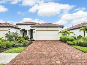 17502 Caravita Ln in Ft. Myers, FL - Building Photo - Building Photo