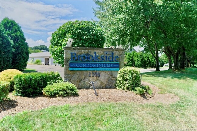 107 Ivy Ln in South Windsor, CT - Building Photo - Building Photo