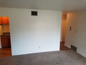 3211 Durand Ave in Racine, WI - Building Photo - Building Photo