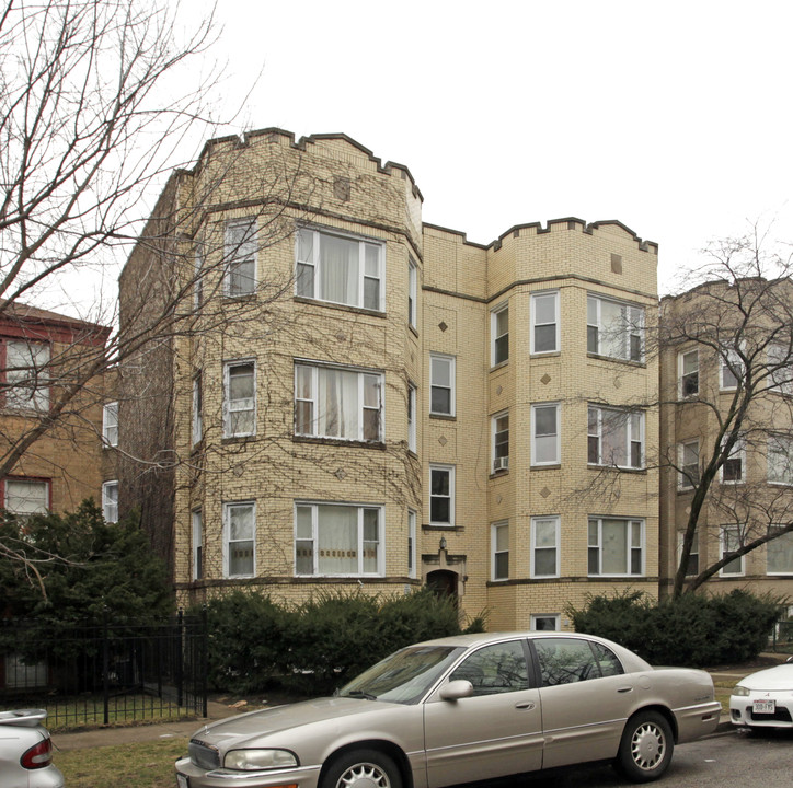 6157-6159 N Hamilton Ave in Chicago, IL - Building Photo