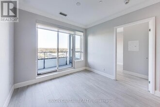 38 Water Walk Dr in Markham, ON - Building Photo - Building Photo