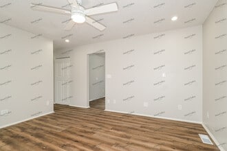 4819 Orange Blossom Ln in Hazelwood, MO - Building Photo - Building Photo