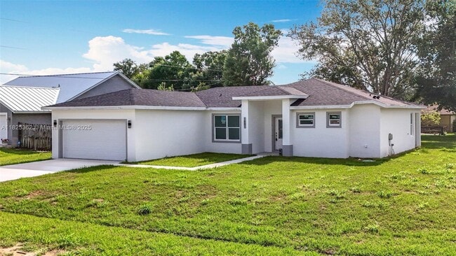 1881 SW Davis St in Port St. Lucie, FL - Building Photo - Building Photo