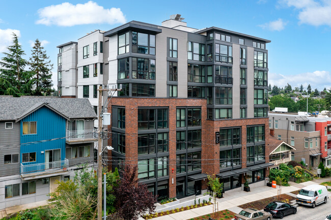 Theo Apartments in Seattle, WA - Foto de edificio - Building Photo