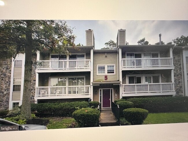 property at 51 Kenwood Dr