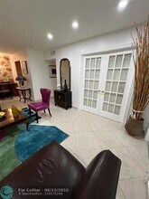 351 NE 19th Pl in Wilton Manors, FL - Building Photo - Building Photo