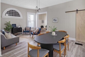 3016 Hackberry St in Cincinnati, OH - Building Photo - Building Photo