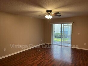 10964 Keys Gate Dr in Riverview, FL - Building Photo - Building Photo