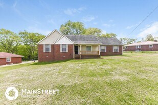 1000 Highland Cir in Nashville, TN - Building Photo